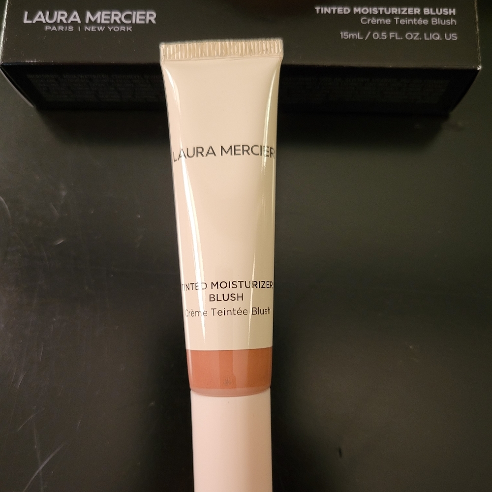 Laura Mercier tinted moisturizer blush NEW color: coastline